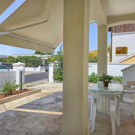 Lucretia's House * Marina di Mancaversa
